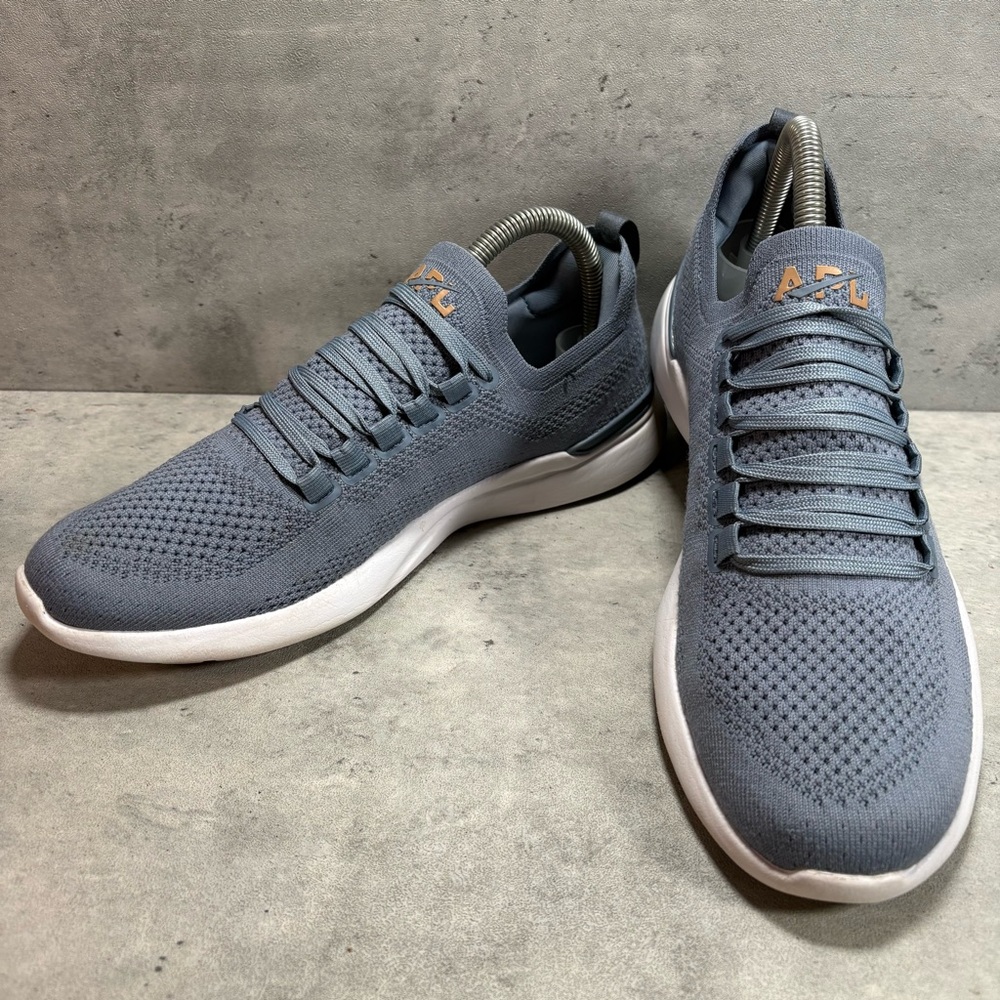 APL Athletic Propulsion Labs‎ TechLoom Breeze Shoes Blue Grey Womens 9.5 Mens 8